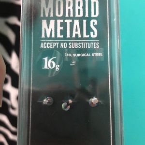 Labret body jewelry (16 g)